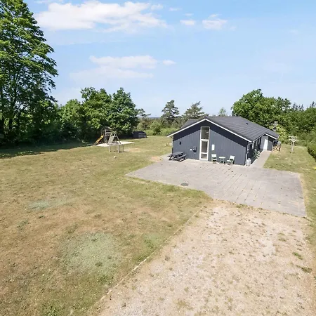 Family-Friendly Holiday Home W, Hot Tub And Sauna Holiday home *