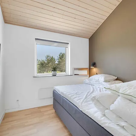 Family-Friendly Holiday Home W, Hot Tub And Sauna Skals